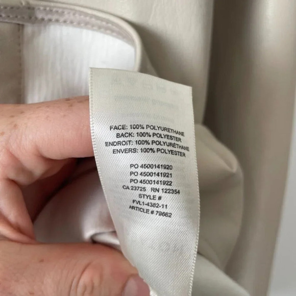 Aritzia Babaton Pelli Faux Leather Vegan Shirt  Jacket Size Small - Picture 9 of 9